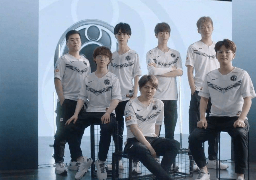 避免赛季报 避免赛季报