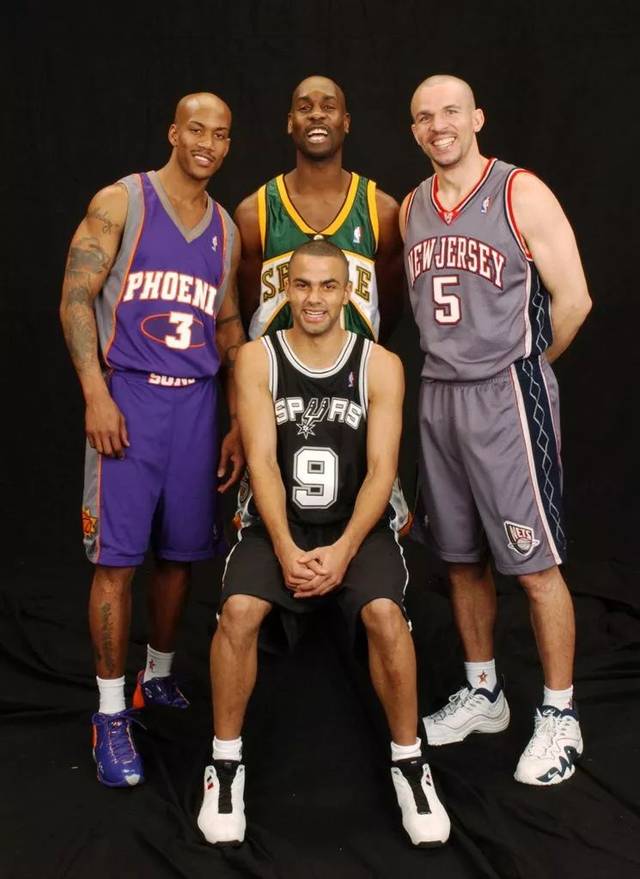 大的阵容厚 大的阵容厚