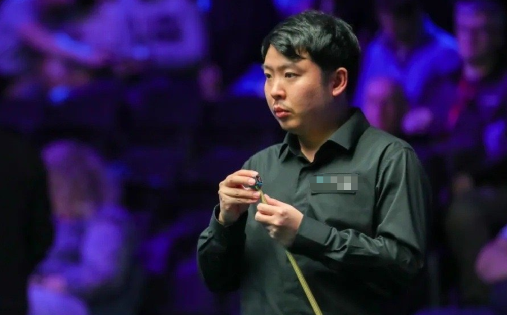 中路球员前 中路球员前